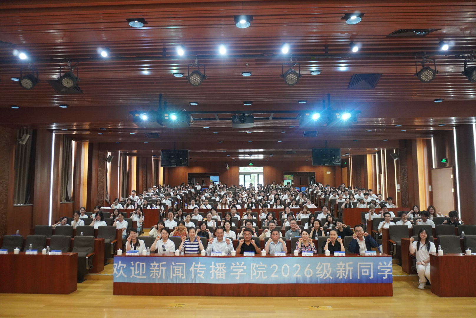 e7f28ea281998affbc08cef4f71cd485.jpg e7f28ea281998affbc08cef4f71cd485.jpg